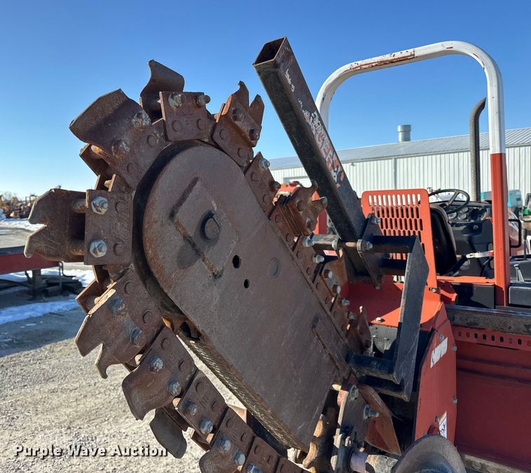 image for item ER0327 2007 Ditch Witch RT55 trencher