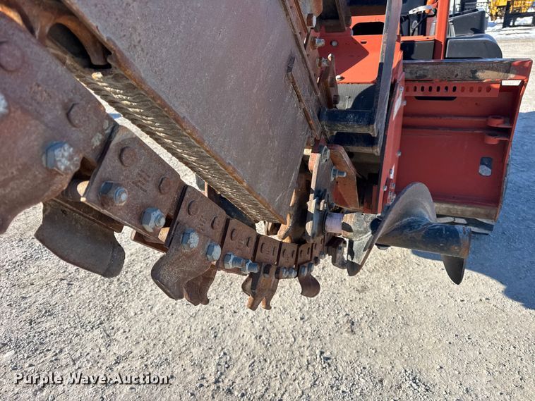 image for item ER0327 2007 Ditch Witch RT55 trencher