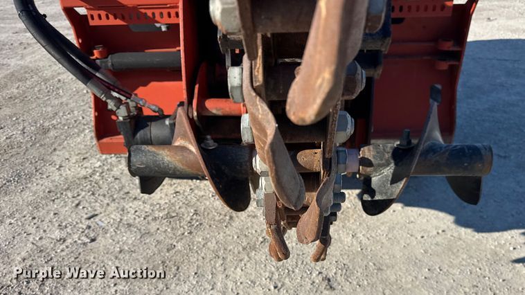 image for item ER0327 2007 Ditch Witch RT55 trencher