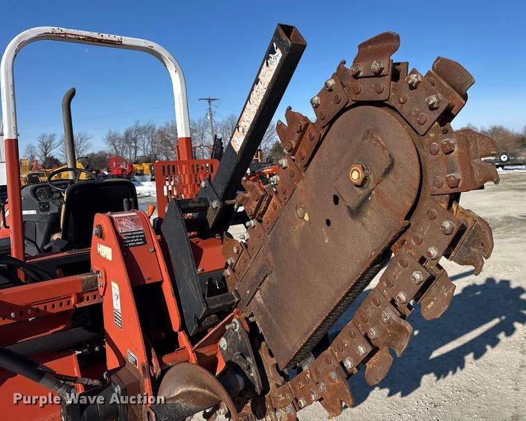 image for item ER0327 2007 Ditch Witch RT55 trencher