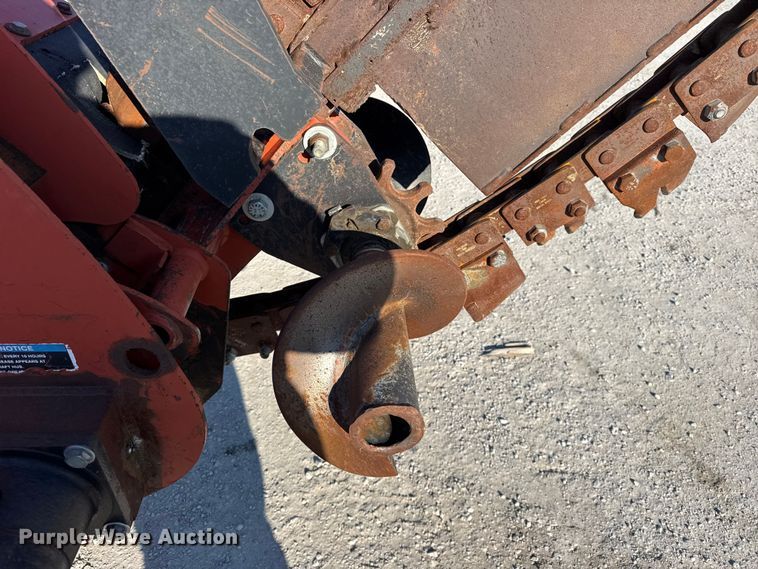 image for item ER0327 2007 Ditch Witch RT55 trencher