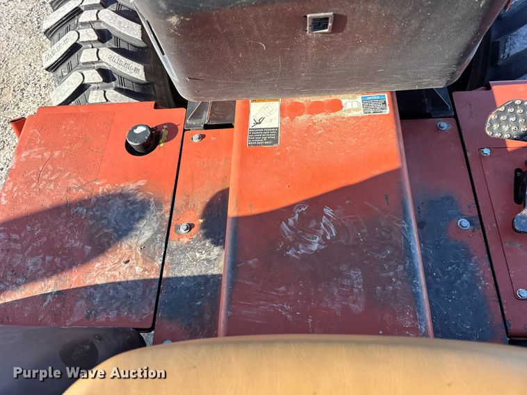 image for item ER0327 2007 Ditch Witch RT55 trencher