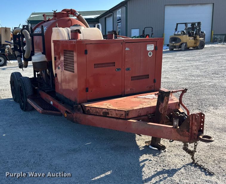 image for item ER0328 Ditch witch FX50 vacuum excavator