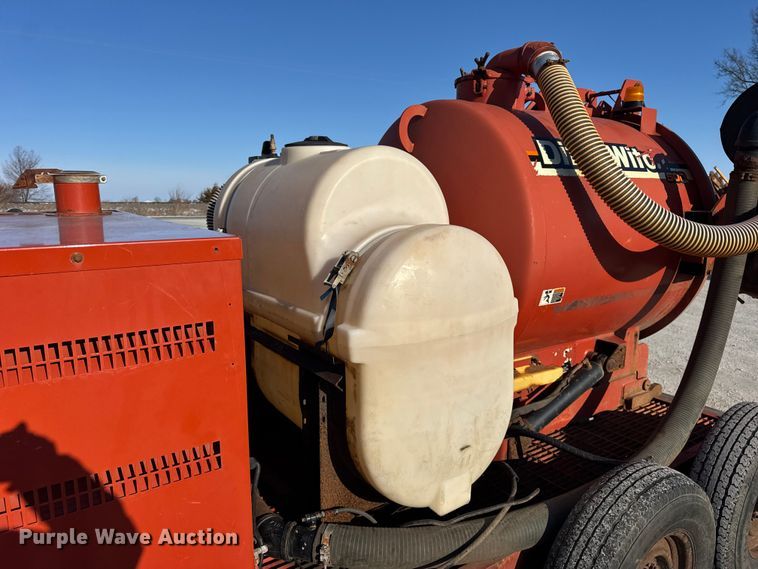 image for item ER0328 Ditch witch FX50 vacuum excavator