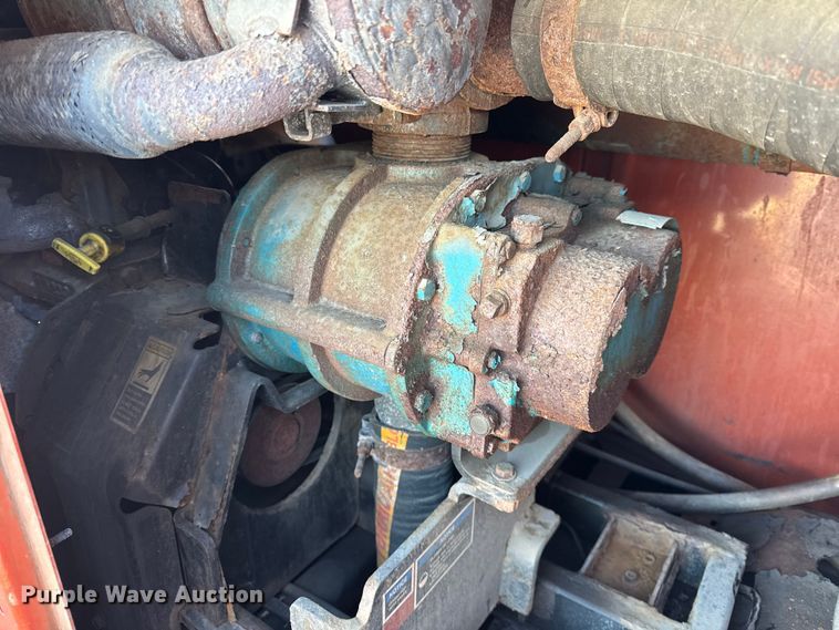 image for item ER0328 Ditch witch FX50 vacuum excavator