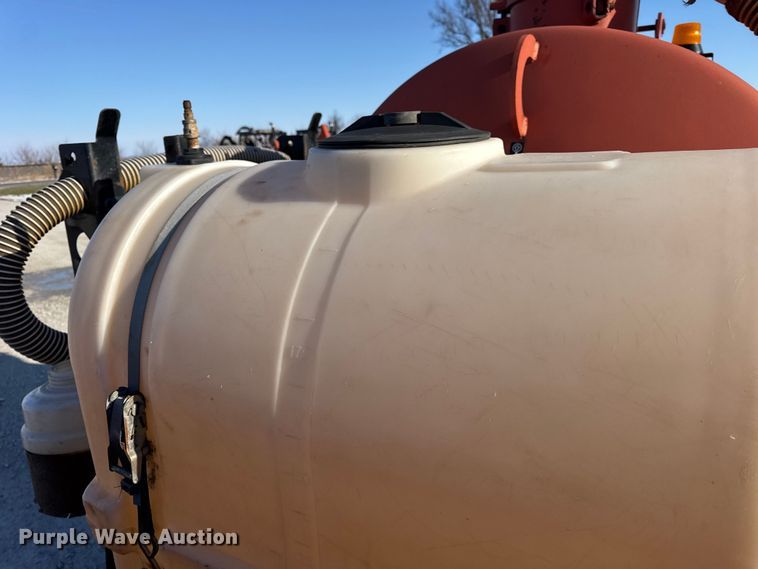 image for item ER0328 Ditch witch FX50 vacuum excavator