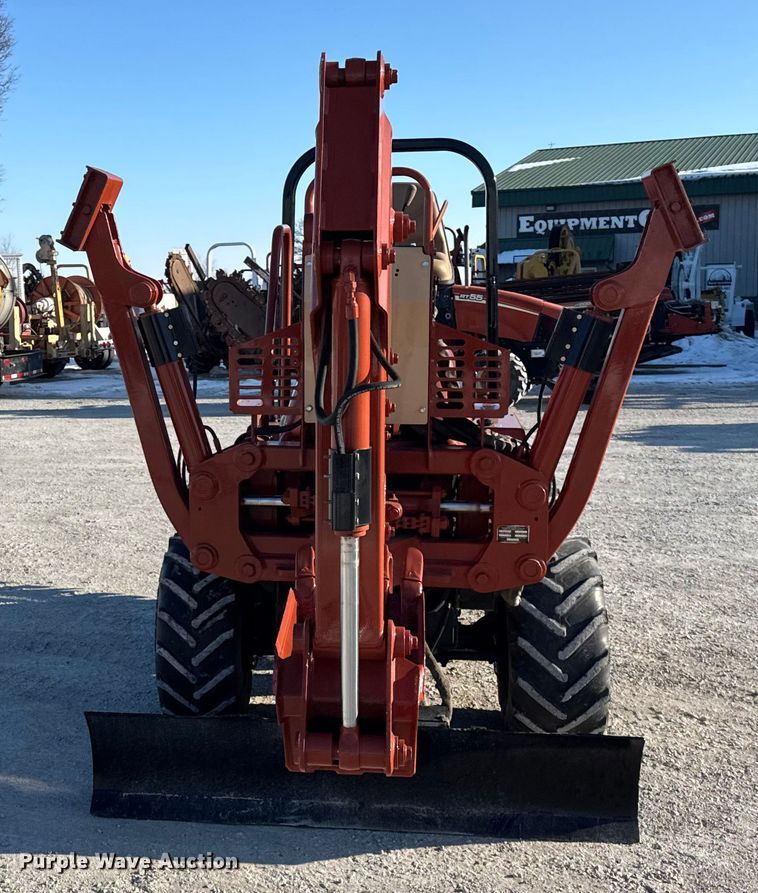 image for item ER0329 2005 Ditch Witch RT36 trencher