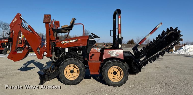 image for item ER0329 2005 Ditch Witch RT36 trencher