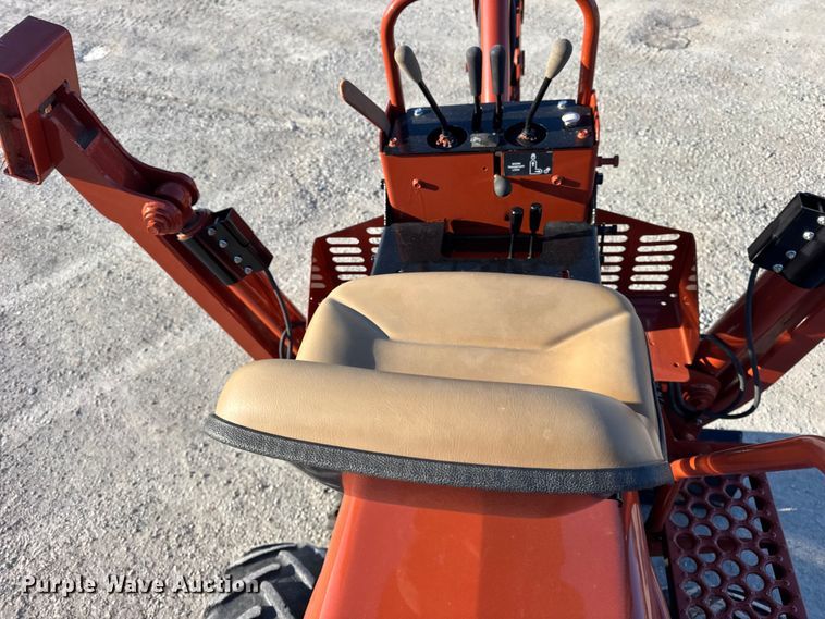 image for item ER0329 2005 Ditch Witch RT36 trencher