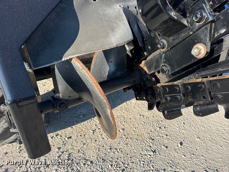 image for item ER0329 2005 Ditch Witch RT36 trencher