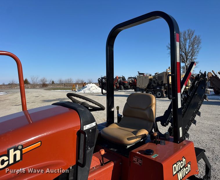 image for item ER0329 2005 Ditch Witch RT36 trencher