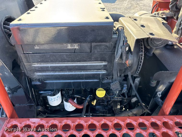 image for item ER0329 2005 Ditch Witch RT36 trencher