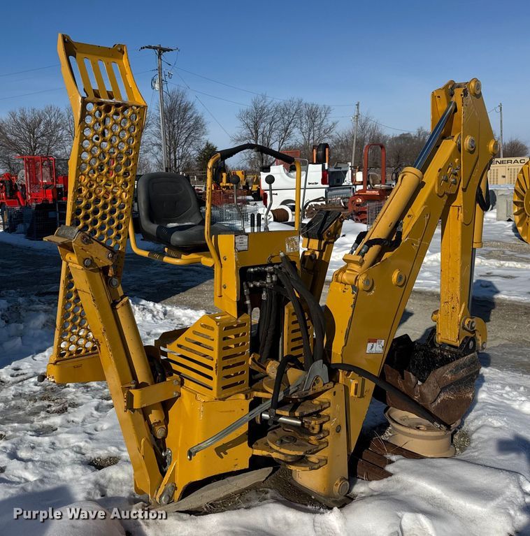 image for item ER0330 Vermeer B1250I2 backhoe