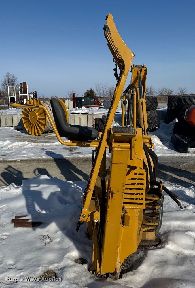 image for item ER0330 Vermeer B1250I2 backhoe