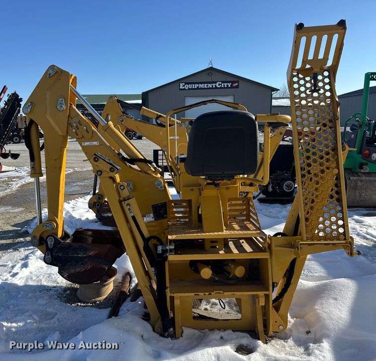 image for item ER0330 Vermeer B1250I2 backhoe