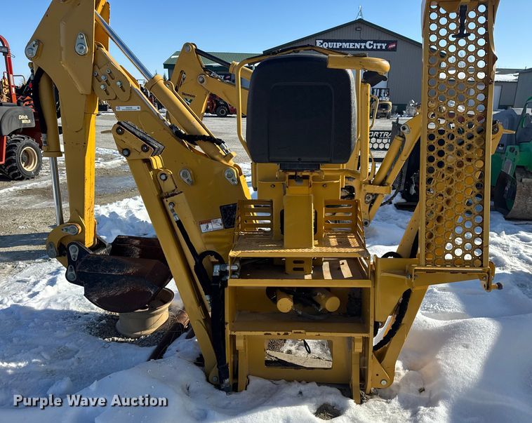image for item ER0330 Vermeer B1250I2 backhoe
