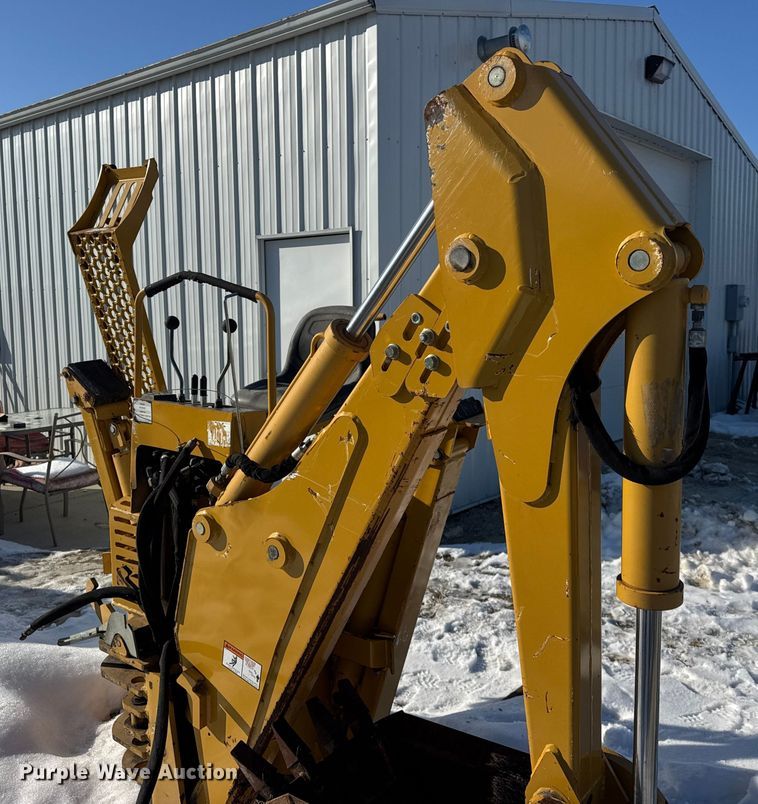 image for item ER0330 Vermeer B1250I2 backhoe