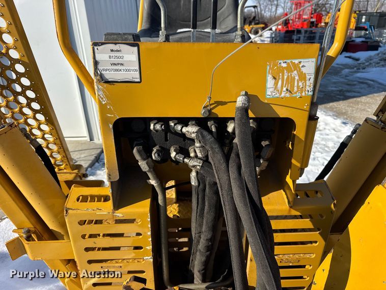 image for item ER0330 Vermeer B1250I2 backhoe