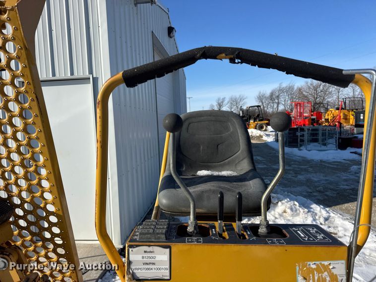 image for item ER0330 Vermeer B1250I2 backhoe