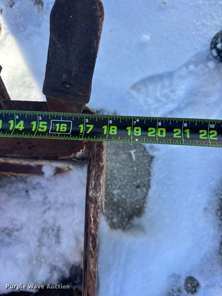 image for item ER0331 Vermeer B750 backhoe