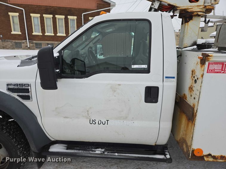 image for item ES2593 2008 Ford F450 bucket truck
