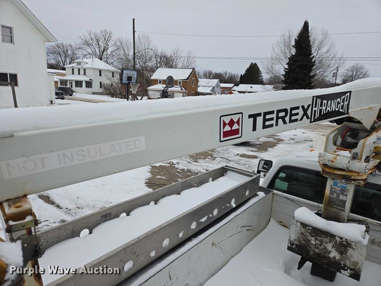 image for item ES2593 2008 Ford F450 bucket truck