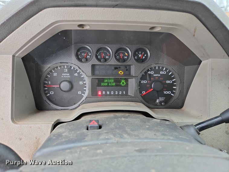 image for item ES2593 2008 Ford F450 bucket truck