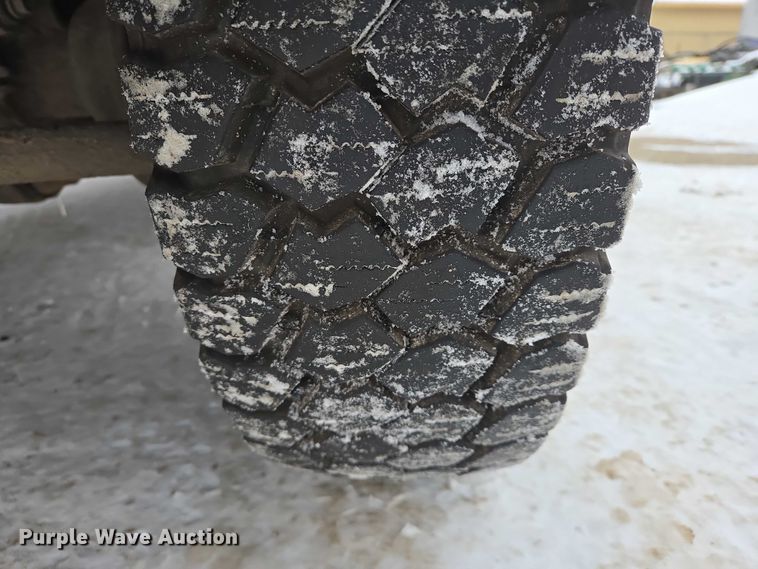 image for item ES2593 2008 Ford F450 bucket truck