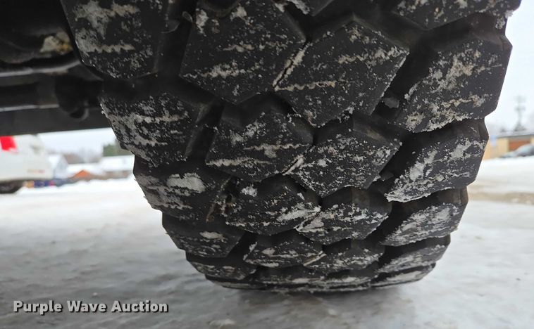 image for item ES2593 2008 Ford F450 bucket truck