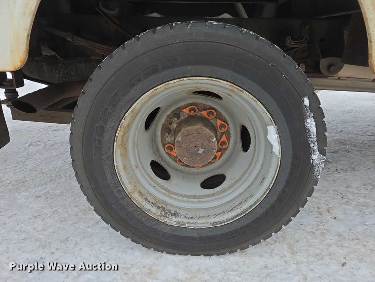 image for item ES2593 2008 Ford F450 bucket truck