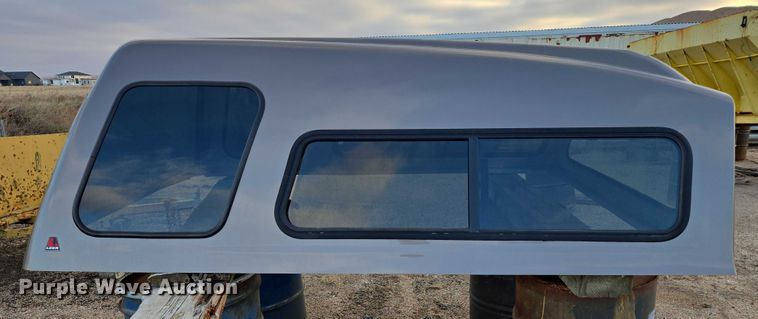 image for item ES2621 Leer pickup topper