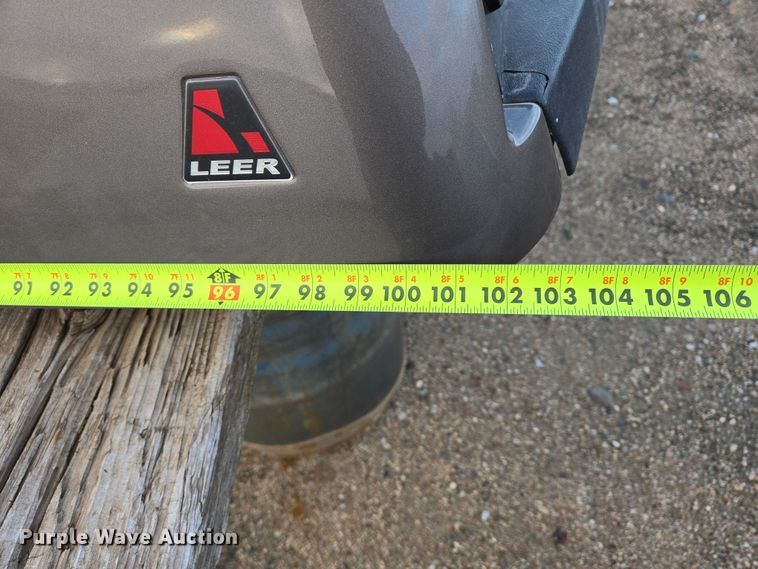 image for item ES2621 Leer pickup topper