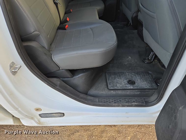 image for item ES2622 2017 RAM 1500 Crew Cab pickup truck