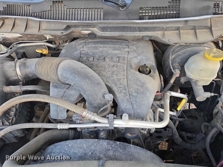 image for item ES2622 2017 RAM 1500 Crew Cab pickup truck