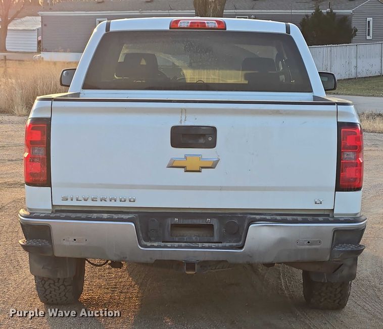 image for item ES2623 2015 Chevrolet Silverado 1500 Crew Cab pickup truck