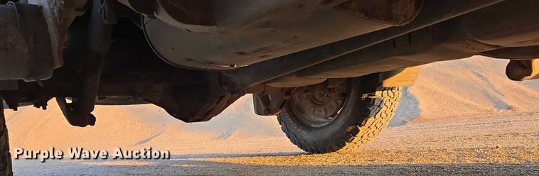 image for item ES2623 2015 Chevrolet Silverado 1500 Crew Cab pickup truck