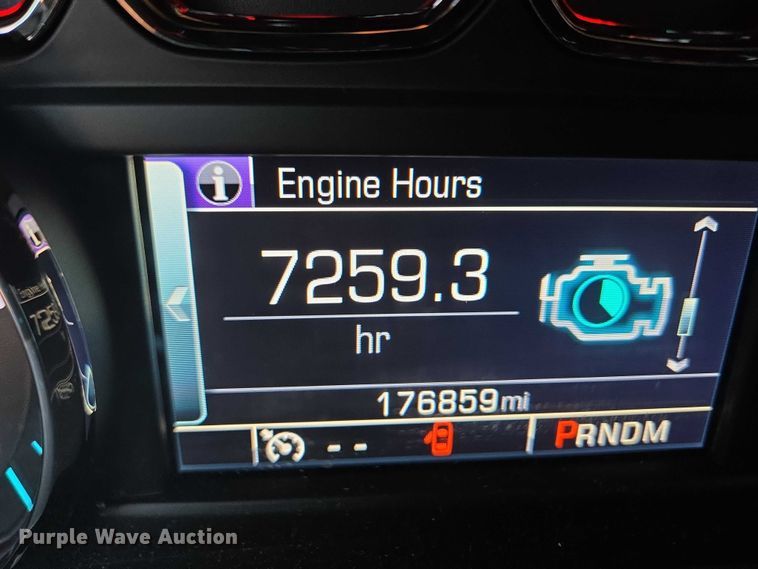 image for item ES2623 2015 Chevrolet Silverado 1500 Crew Cab pickup truck