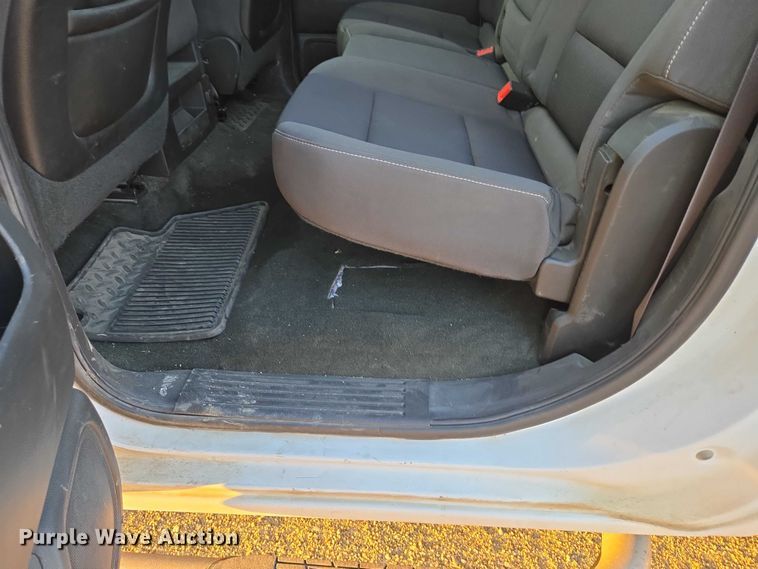 image for item ES2623 2015 Chevrolet Silverado 1500 Crew Cab pickup truck