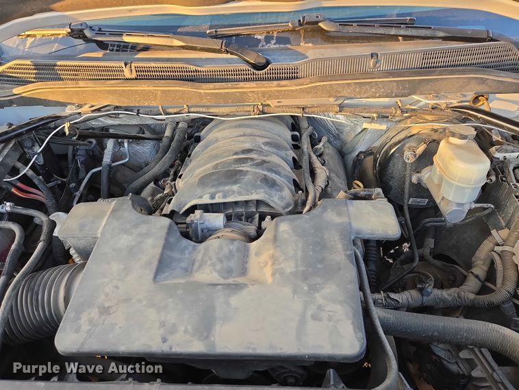 image for item ES2623 2015 Chevrolet Silverado 1500 Crew Cab pickup truck