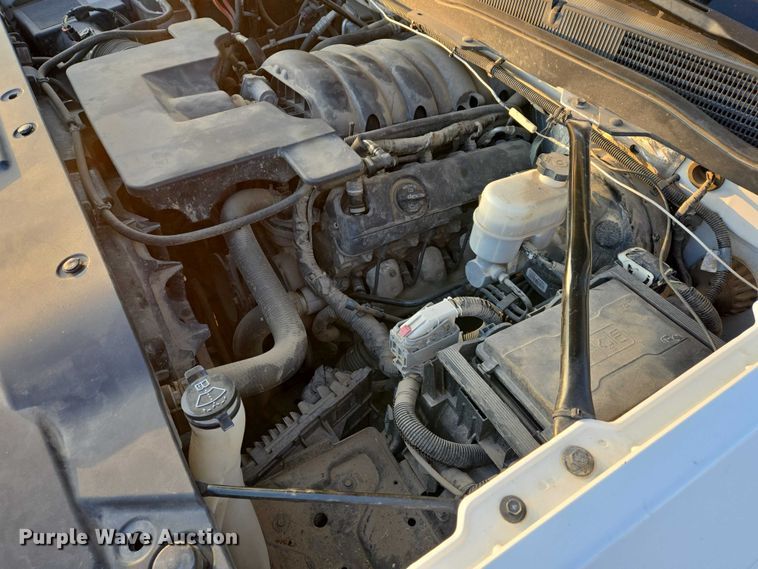 image for item ES2623 2015 Chevrolet Silverado 1500 Crew Cab pickup truck