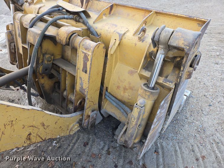 image for item ES2624 1989 Caterpillar 943 track loader