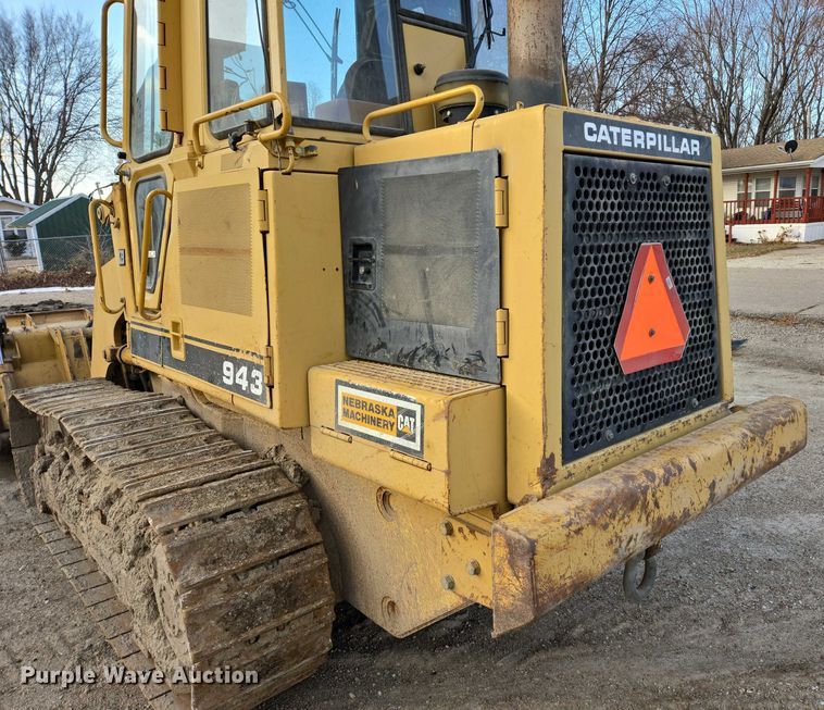 image for item ES2624 1989 Caterpillar 943 track loader