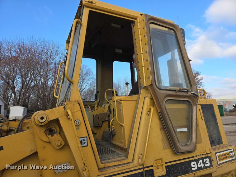 image for item ES2624 1989 Caterpillar 943 track loader