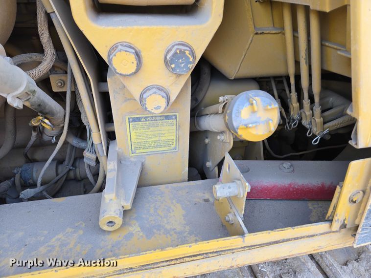 image for item ES2624 1989 Caterpillar 943 track loader