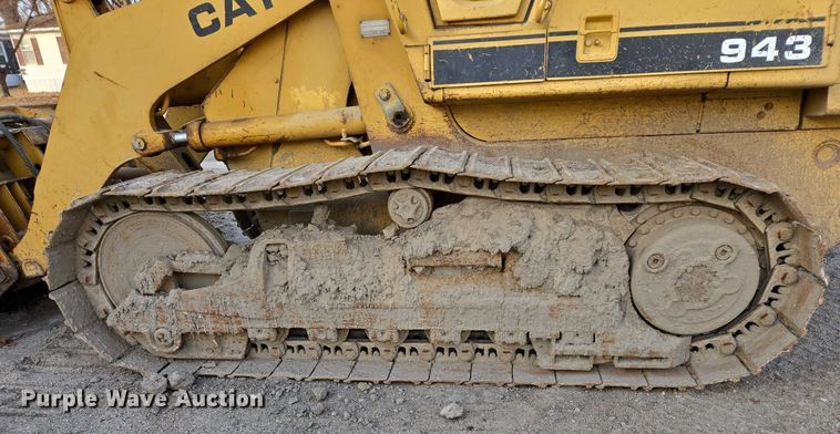 image for item ES2624 1989 Caterpillar 943 track loader
