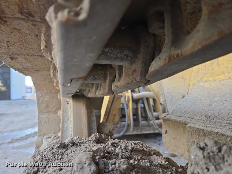 image for item ES2624 1989 Caterpillar 943 track loader