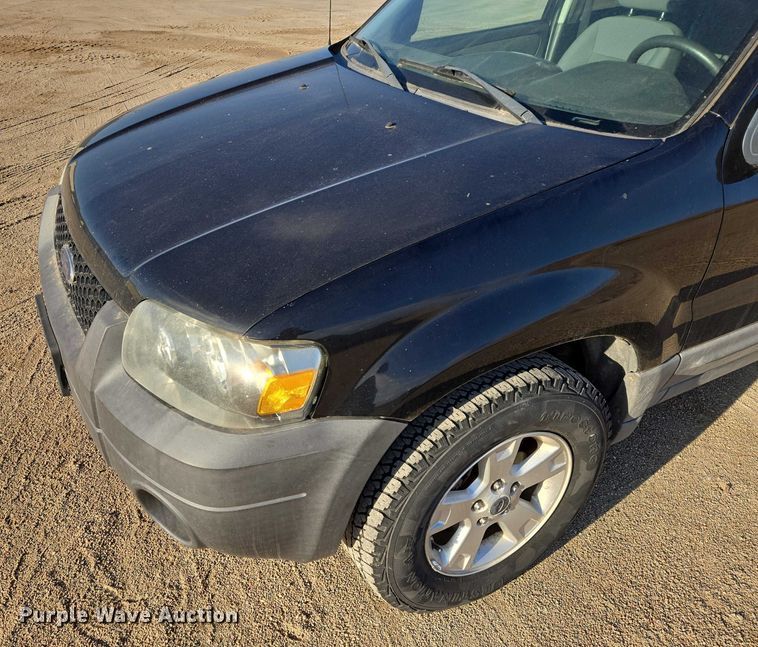 image for item ES2625 2006 Ford Escape SUV