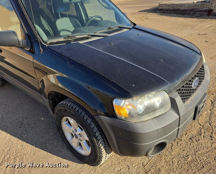 image for item ES2625 2006 Ford Escape SUV