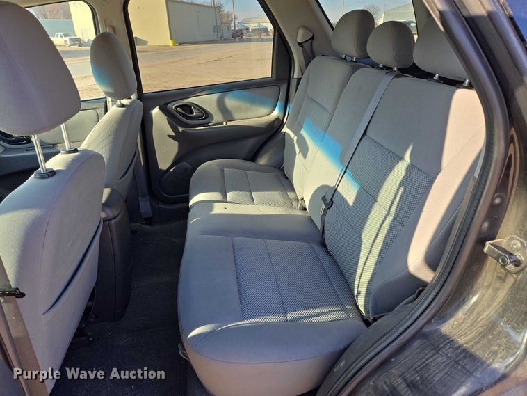 image for item ES2625 2006 Ford Escape SUV