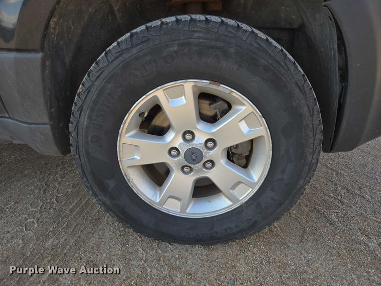 image for item ES2625 2006 Ford Escape SUV